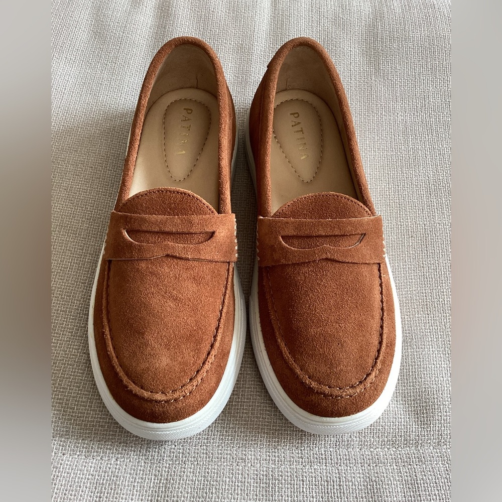 Portland Leather Tan Suede Loafers 7.5